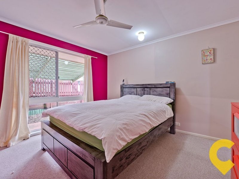 8 Banika Street, Mansfield QLD 4122