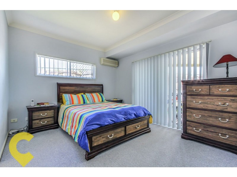 4 Brossard Court, Mansfield QLD 4122