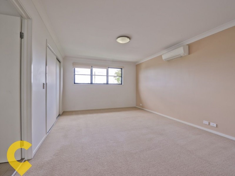 1/1 Keel Court, Carina QLD 4152