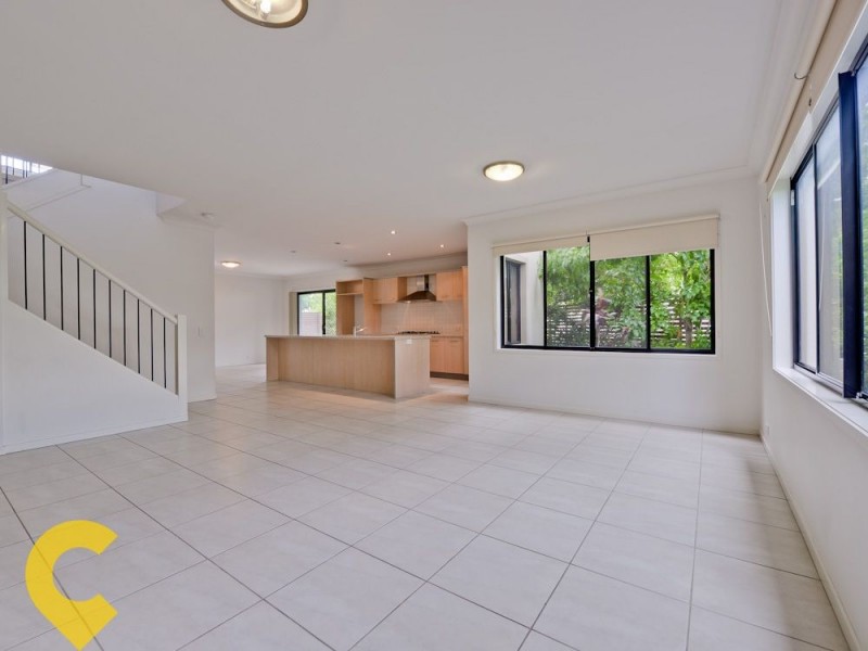 1/1 Keel Court, Carina QLD 4152