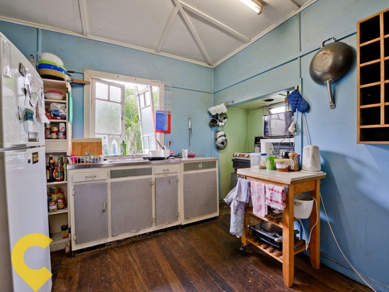 22 Wilton Street, Woolloongabba QLD 4102