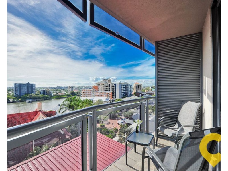 621/188 Shafstone Avenue, Kangaroo Point QLD 4169