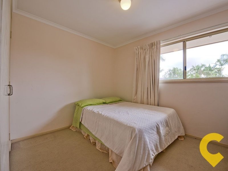 161 Meadowlands Road, Carindale QLD 4152