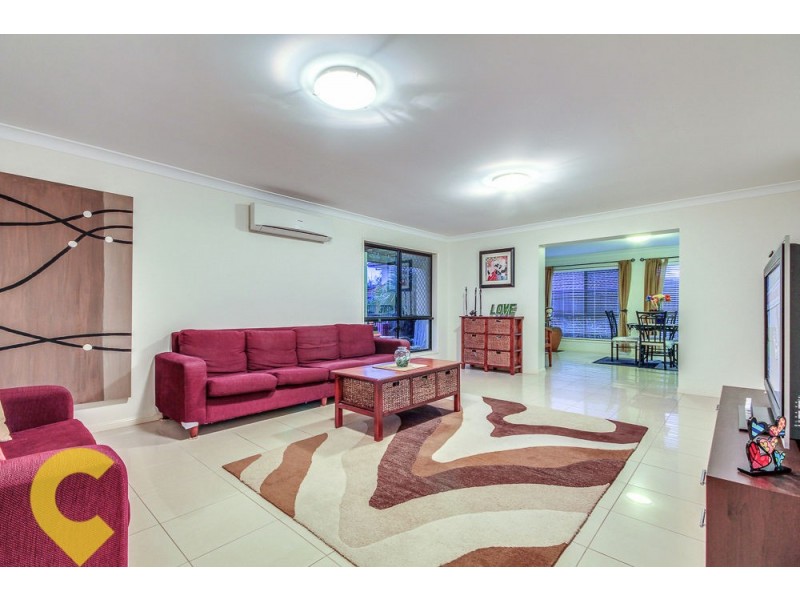 17 Sunset Place, Carindale QLD 4152