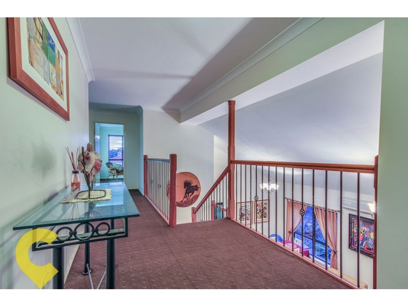 17 Sunset Place, Carindale QLD 4152