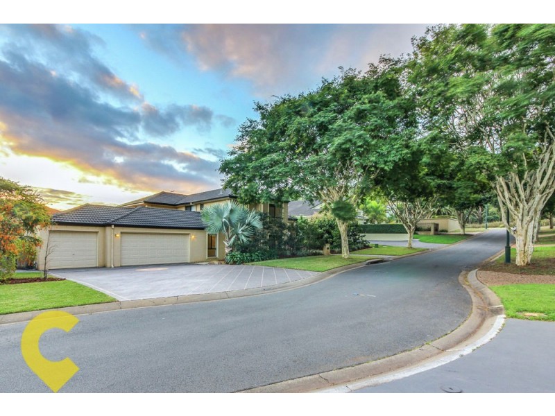 17 Sunset Place, Carindale QLD 4152