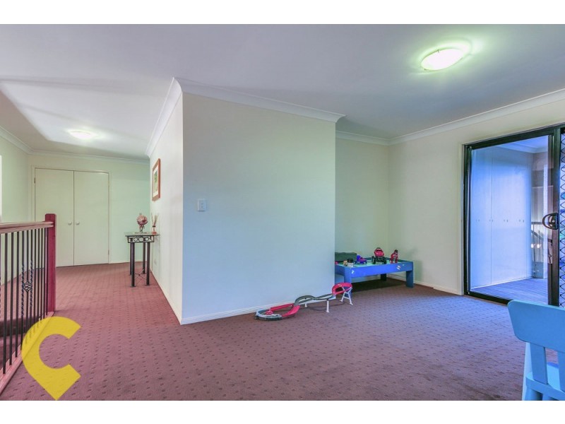 17 Sunset Place, Carindale QLD 4152