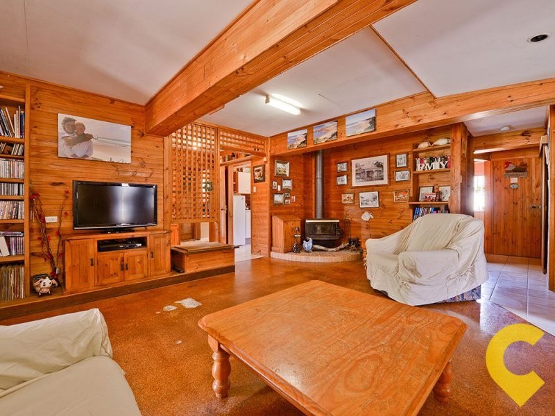 83 Kamarin St, Manly West QLD 4179
