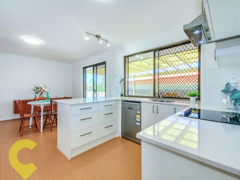 6 Banika Street, Mansfield QLD 4122