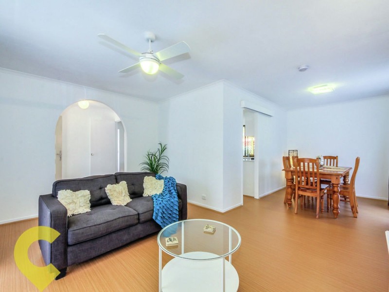 6 Banika Street, Mansfield QLD 4122