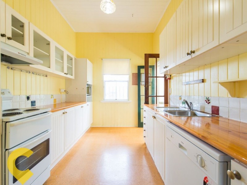 266 Bennetts Road, Norman Park QLD 4170