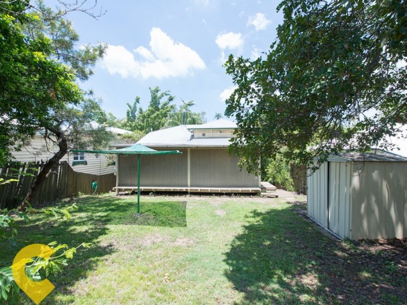 266 Bennetts Road, Norman Park QLD 4170