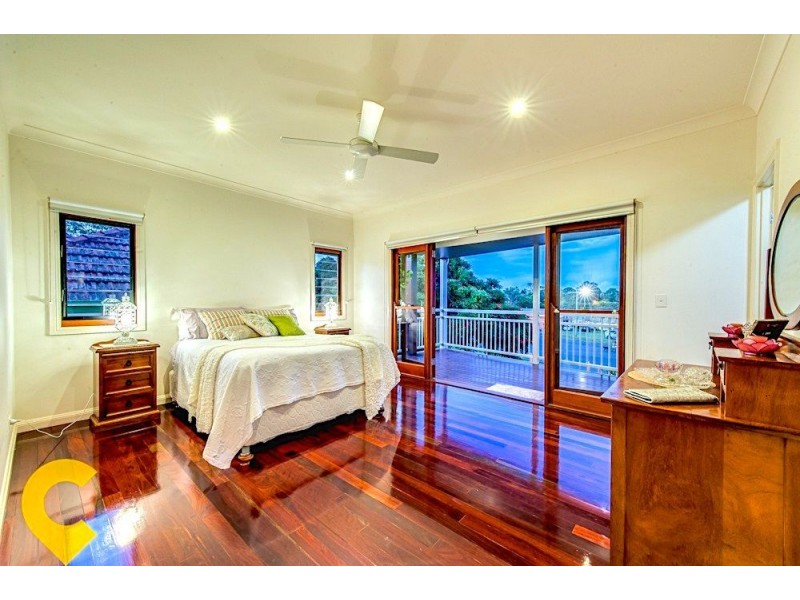 12 Esher St, Tarragindi QLD 4121