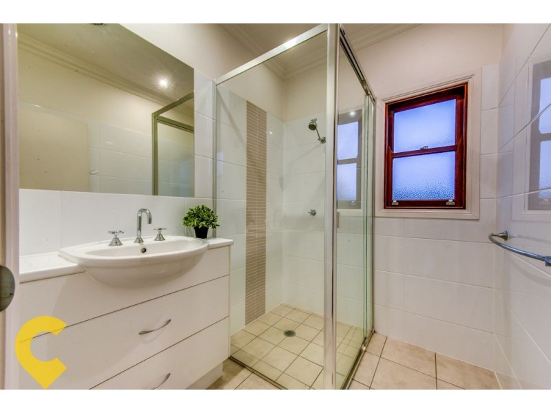 12 Esher St, Tarragindi QLD 4121