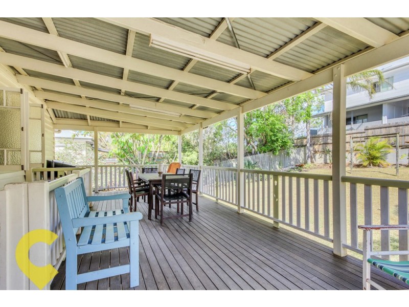 283 Wynnum Road, Norman Park QLD 4170