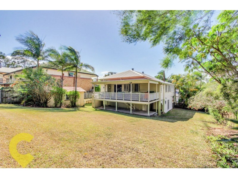 283 Wynnum Road, Norman Park QLD 4170