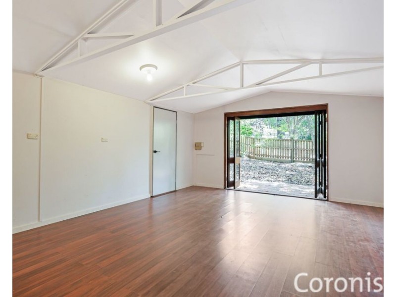 63 Almeida Street, Indooroopilly QLD 4068
