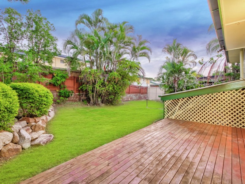 19 Condong Street, Mansfield QLD 4122