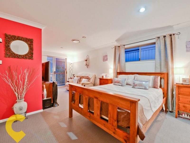 64a Baron Street, Greenslopes QLD 4120