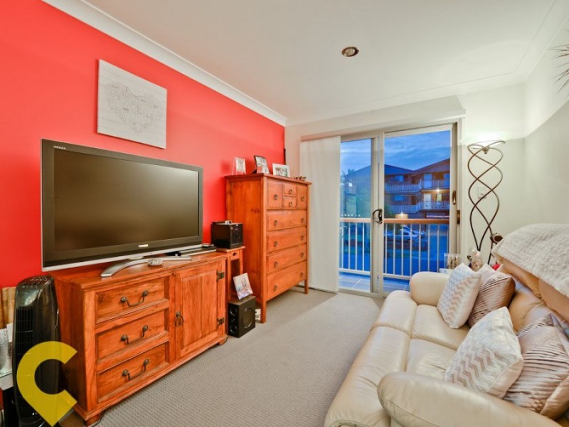 64a Baron Street, Greenslopes QLD 4120