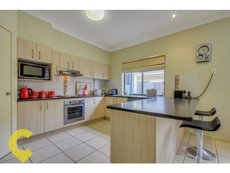 12 Thomson Close, North Lakes QLD 4509