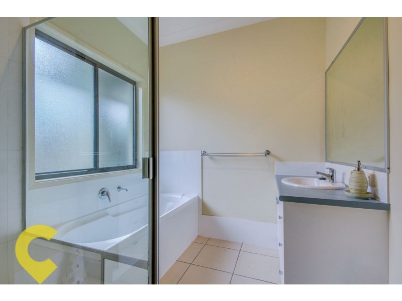 12 Thomson Close, North Lakes QLD 4509