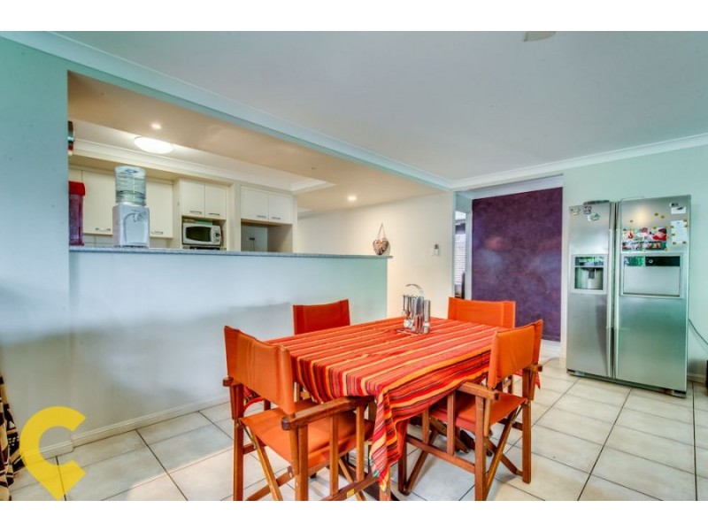 15 Daphne Place, Wakerley QLD 4154