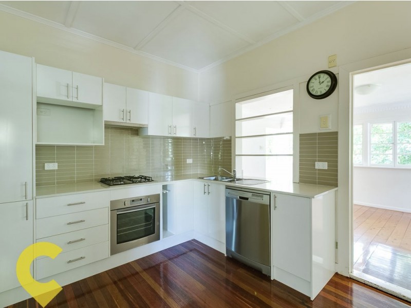 38 Douglas Street, Greenslopes QLD 4120