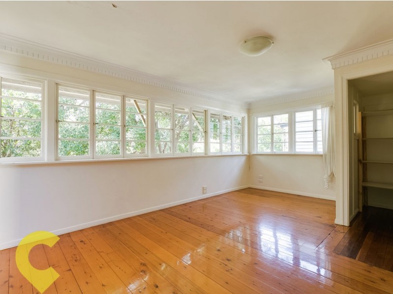 38 Douglas Street, Greenslopes QLD 4120