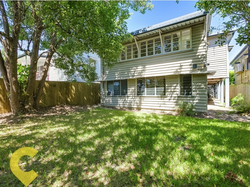 38 Douglas Street, Greenslopes QLD 4120