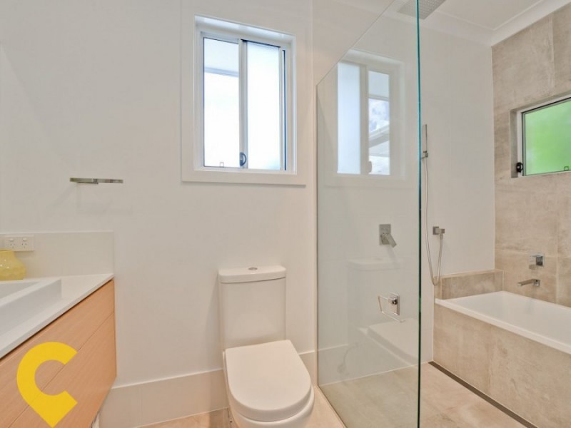 137 Kamarin Street, Manly West QLD 4179
