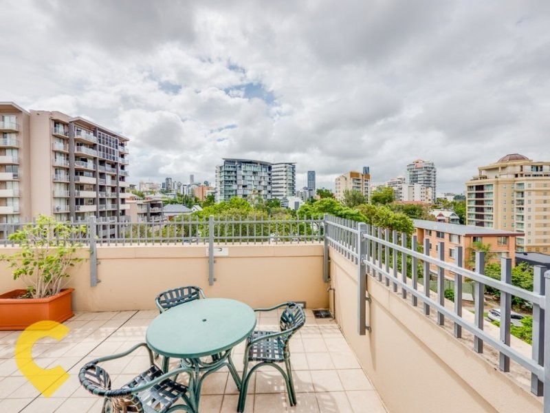 902/188 Shafston Avenue, Kangaroo Point QLD 4169