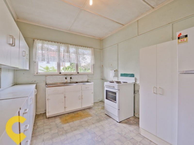 45 Layard Street, Holland Park QLD 4121