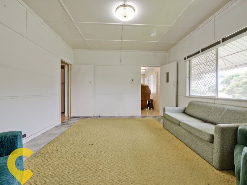 12 Handcroft Street, Wavell Heights QLD 4012