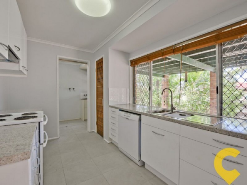 1023 Creek Road, Carindale QLD 4152