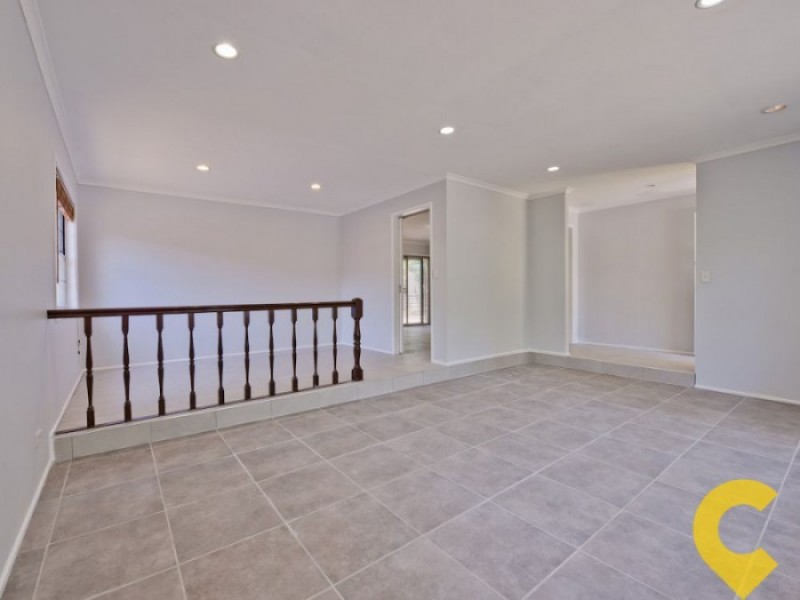 1023 Creek Road, Carindale QLD 4152