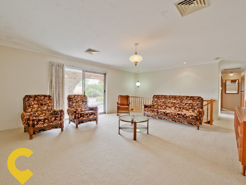 4 Fulton St, Wishart QLD 4122