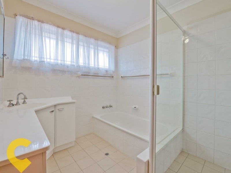 4 Fulton St, Wishart QLD 4122