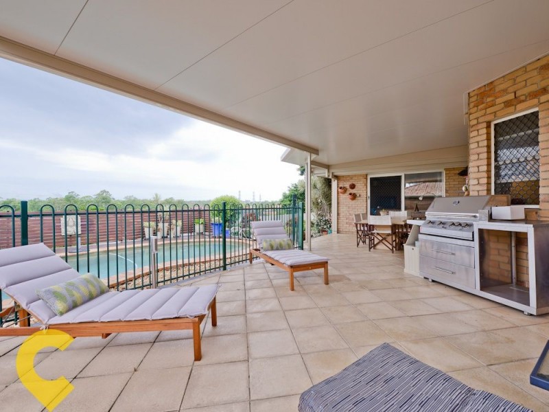 33 Mindona Street, Wishart QLD 4122