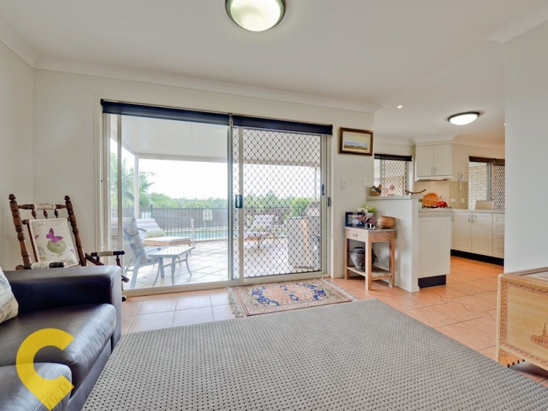 33 Mindona Street, Wishart QLD 4122