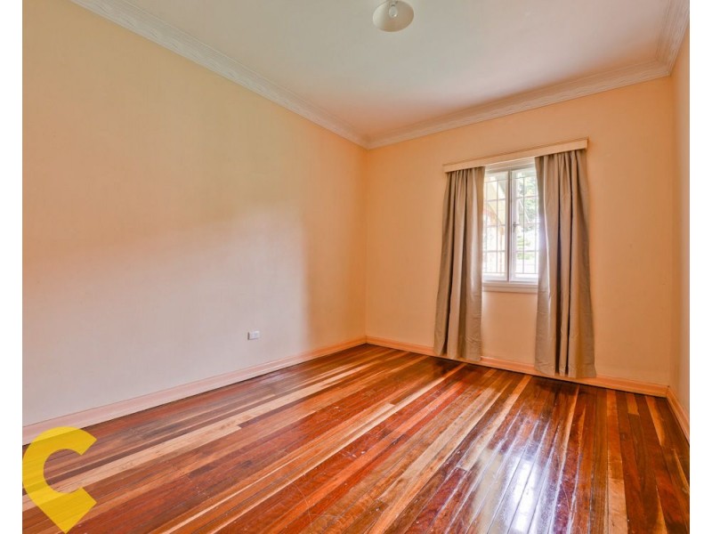 55 Rolle Street, Holland Park West QLD 4121