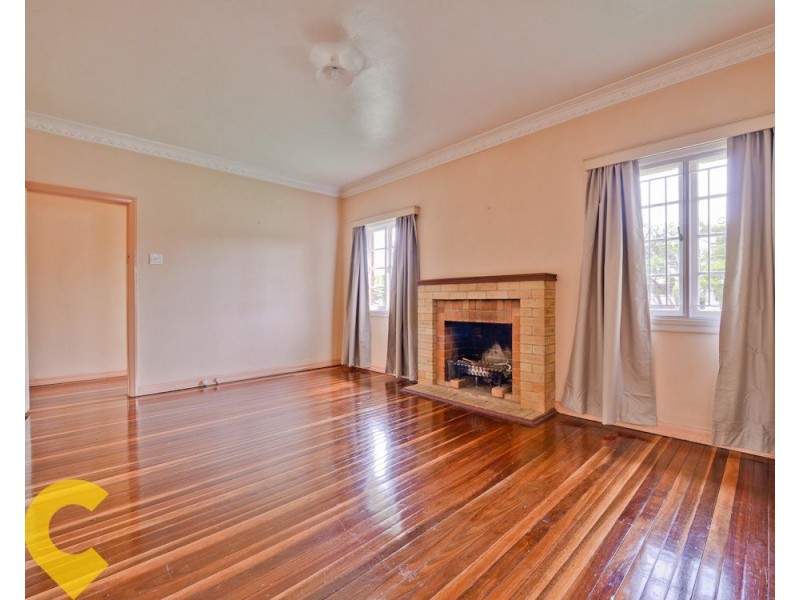 55 Rolle Street, Holland Park West QLD 4121