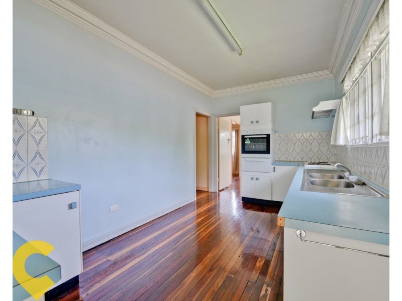 55 Rolle Street, Holland Park West QLD 4121