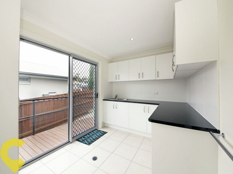 2 Dewberry Place, Bridgeman Downs QLD 4035