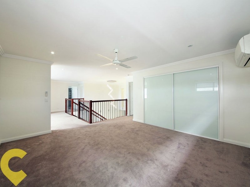 2 Dewberry Place, Bridgeman Downs QLD 4035