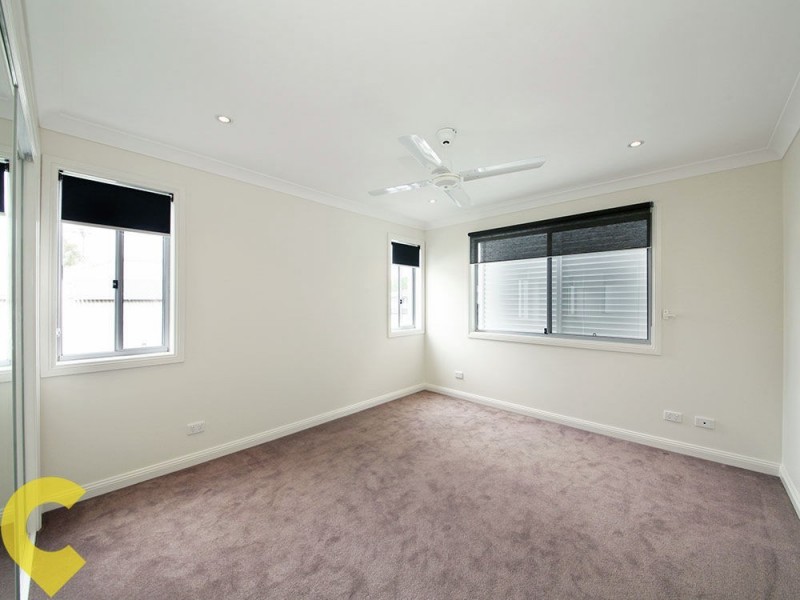 2 Dewberry Place, Bridgeman Downs QLD 4035