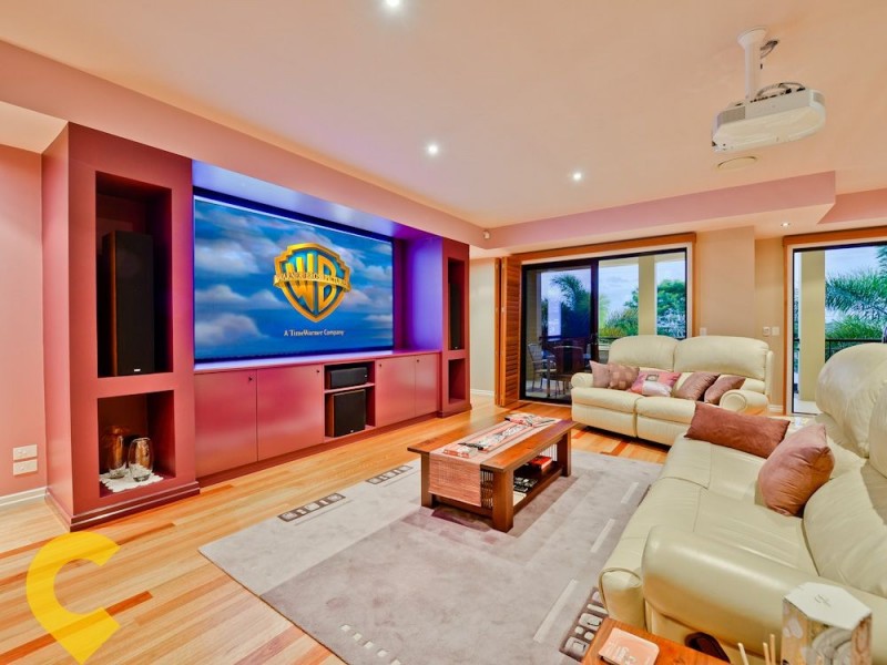 77 Newman Avenue, Camp Hill QLD 4152