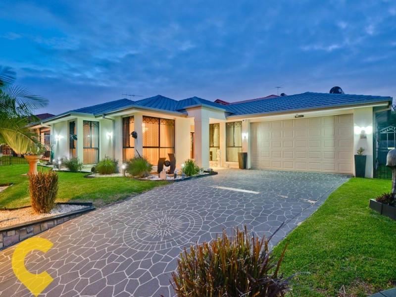 15 Pleasant Place, Wishart QLD 4122