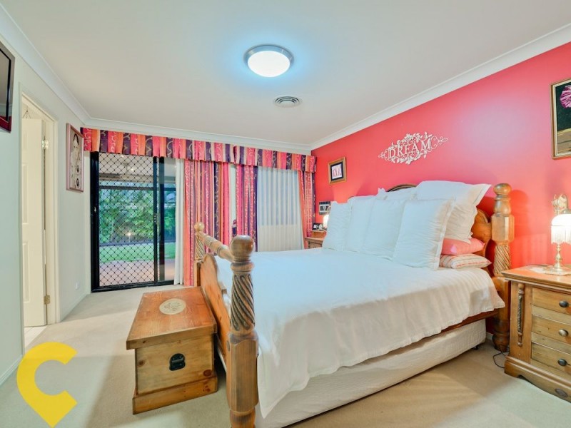 15 Pleasant Place, Wishart QLD 4122