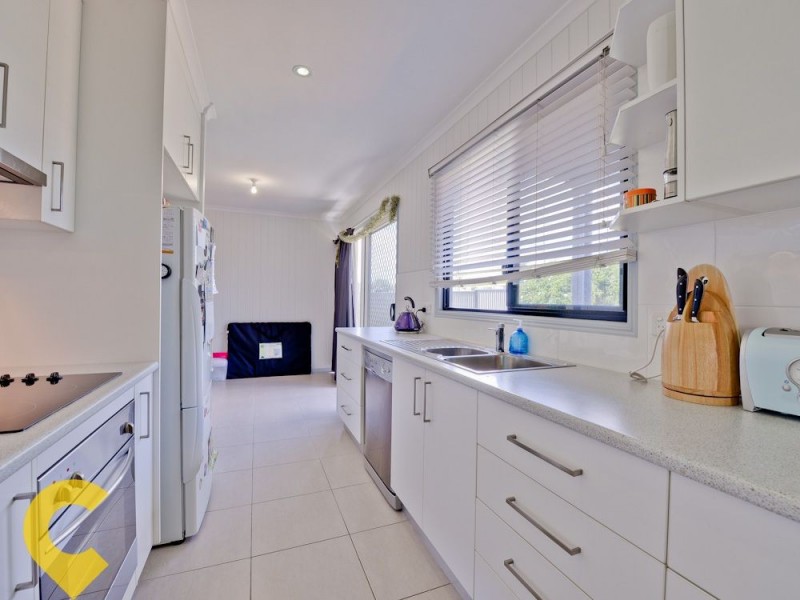 70 Bernecker Street, Carina QLD 4152